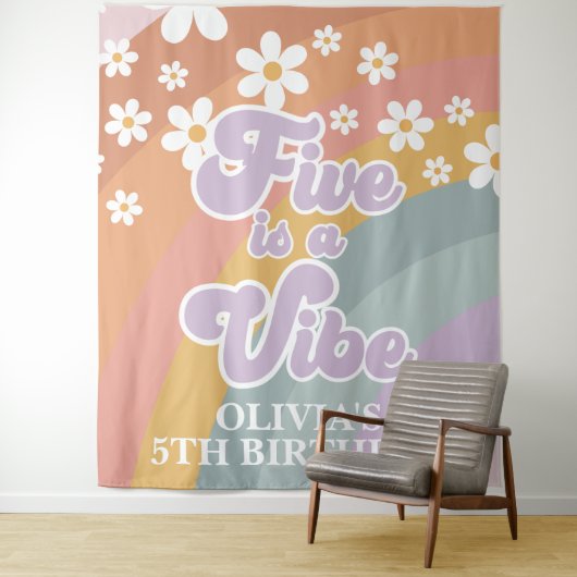 Groovy Retro Rainbow Five ist ein Vibe Wandteppich (Beispiel)