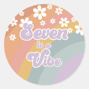 Groovy Retro sieben ist eine Stimmung Regenbogen Runder Aufkleber