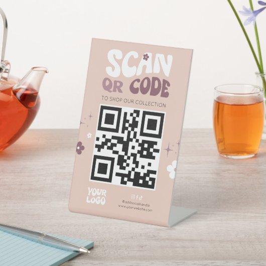 Groovy Retro Trendy Social Media Website QR Code Sockelschild (In SItu)