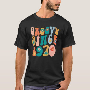 Groovy Seit 1970 52. Geburtstag Hippie Style 52 Ye T-Shirt