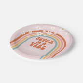 Groovy Seven ist ein lebendiger, daistischer Regen Pappteller (Schrägansicht)