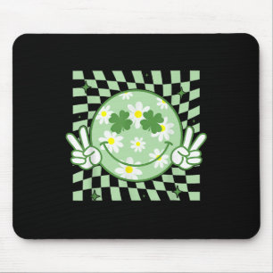 Groovy Shamrock Lächeln Gesicht St Patricks Day Mä Mousepad