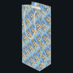 GROOVY SNOWMAN, PEACE SIGN CHRISTMAS WINE GIFT BAG GESCHENKTÜTE FÜR WEINFLASCHEN<br><div class="desc">DIESE WAREN DIE TAGE DES BLUME POWER,  KRAWATTE WAR IN UND DER FRIEDENSZEICHEN. FÜGEN SIE IHNEN EINE KLEINE LIEBE HINZU. SCHNEE WEINSPIELBAND. Suchen Sie nach passenden Wrap,  Gewebpapier,  Multifunktionsleiste,  Geschenkmarken und vielem mehr. Susan Brack Design</div>