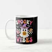 Groovy Soky Vibes Retro Ghost Holding Pumpkin Hall Kaffeetasse (Links)
