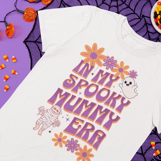 Groovy Spooky Mummy Era Retro Halloween T-Shirt