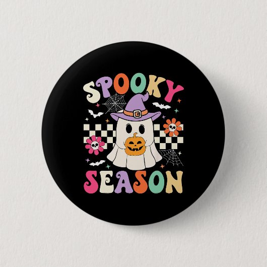 Groovy Spooky Season Retro Ghost Holding Pumpkin H Button (Vorderseite)
