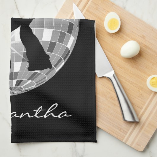 Groovy Tänzer-Silhouette auf DiscoBall Küchentuch (Viertel Falte)