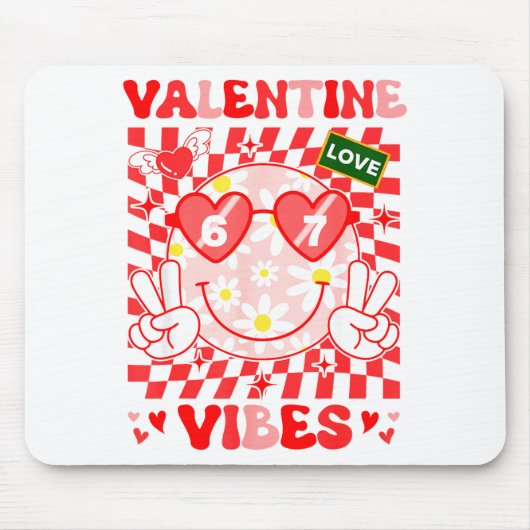 Groovy Valentine Vibes Happy Valentine's Day Girl  Mousepad (Vorne)