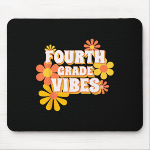 Groovy Vurth Grade Vibes kehrt zurück zum Tee der Mousepad