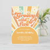 Groovy wild und fünf Retro-Sonnen-Kindergeburtstag Einladung (Stehend Vorderseite)