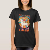 Groovy Y2K Retro Hippie Chihuahua Vibes Happy Dog T-Shirt (Vorderseite)