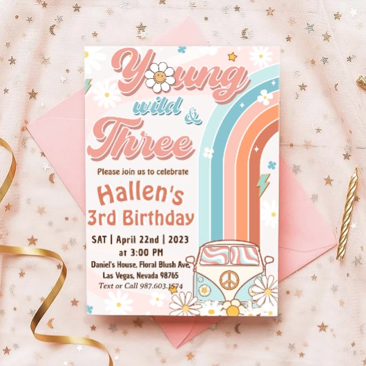 Groovy Young Wild & Three Rainbow 3. Geburtstag Einladung