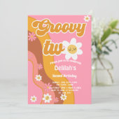Groovy zwei Retro Vintagen zweiten Geburtstag Einladung (Stehend Vorderseite)