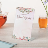 Groß geöffnete leere Karte Sockelschild (In SItu)