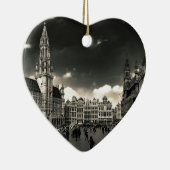 Großartig-Platz, Brüssel, Belgien Keramik Ornament (Rechts)