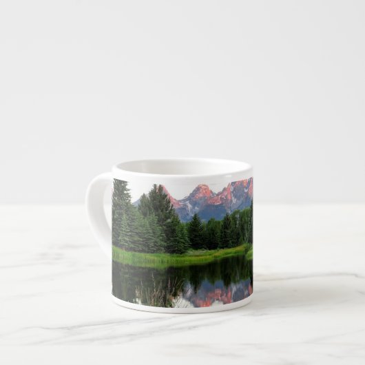 Großartige Teton Reflexionen über dem Biber-Teich Espressotasse (Vorderseite Links)