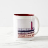 Großartiger Hafen-Michigan-Leuchtturm Zweifarbige Tasse (VorderseiteRechts)