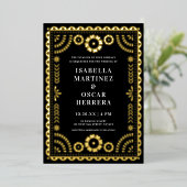 Großartiger Papel Picado Boda Wedding Black + Gold Folieneinladung (Stehend vorne)