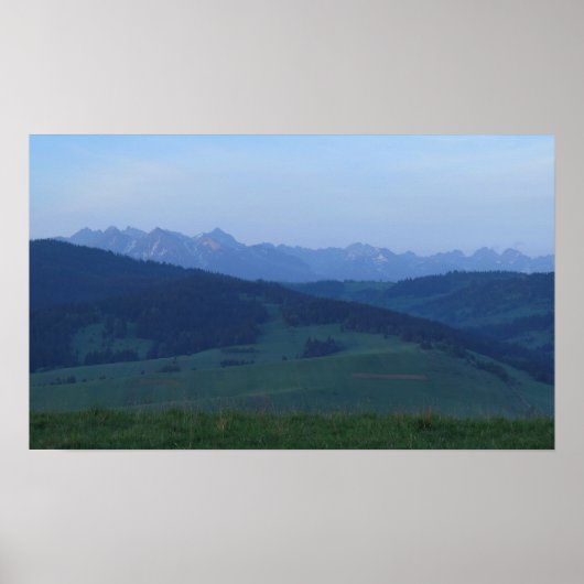Großartiger Sonnenaufgang, Aussicht auf die Tatra Poster (Vorne)
