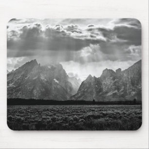 Großartiger Teton Gebirgszug in Schwarzweiss Mousepad