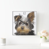 Großartiger Yorkshire Terrier Quadratische Wanduhr (Zuhause)