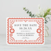 Großartiges Papel Picado Foto Warm Red Wedding Save The Date (Stehend Vorderseite)
