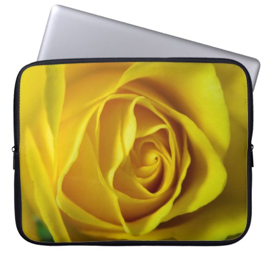 Großartiges Rosenmakro Laptopschutzhülle (Vorderseite)