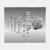 Große 11. Hochzeit-Jubiläum-Rose  Fleecedecke (Vorderseite (Horizontal))