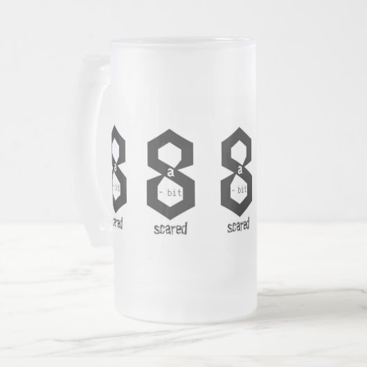 Große 8 a-Bit-Scared Monochrome-Tasse Mattglas Bierglas (Vorderseite Links)