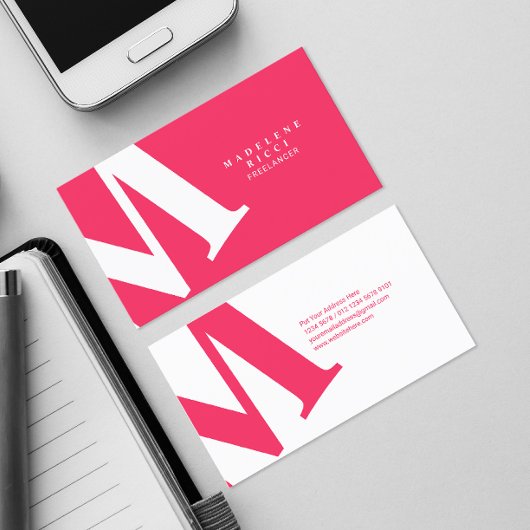 Große Anfangsphase | Moderne Typografie | Rosa Visitenkarte