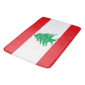 Große Badematte mit libanesischer Flagge (Schrägansicht)