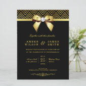 Große Black Gold Chevrons Diamond Bow Wedding Einladung (Stehend Vorderseite)