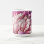 Große Blume aus rosafarbenem Pinien am Frühlingsta Kaffeetasse (Mittel)