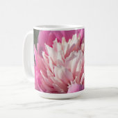 Große Blume aus rosafarbenem Pinien am Frühlingsta Kaffeetasse (Vorderseite Links)