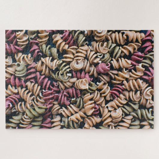 Grosse bunte Fusilli Pasta Puzzle (Horizontal)