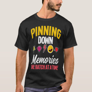 Große Button Abzeichen Collector Outfit Sammeln Bu T-Shirt