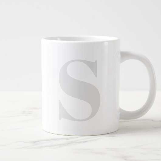 Große, einfache Monogramm jedes anfänglich leicht  Jumbo-Tasse (Rechts)