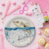 Große Fische springen aus blauem Wasser Pappteller (Party)
