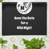 Große Gepunktete Genet Silhouette Monogram Foto Geschirrtuch (Gefaltet)