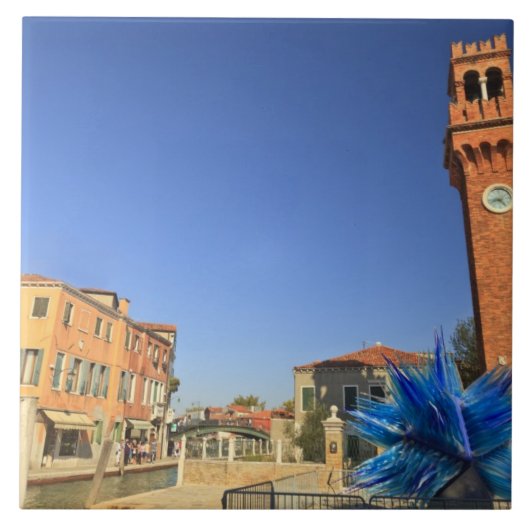 Große Glasstatue und Glockenturm, Italien Fliese (Vorderseite)