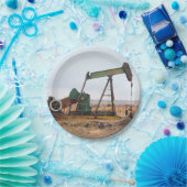 Große grüne Pumpjack auf dem Ölfeld Pappteller (Party)