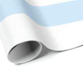 Große hellblaue und weiße horizontale Streifen Geschenkpapier (Rolleneckpunkt)