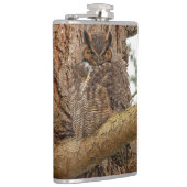 Große Horned Owl im Douglas Fir Flachmann (Rechts)