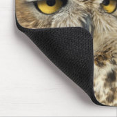 Große Hornschale (Bubo virginianus), gefangen Mousepad (Ecke)