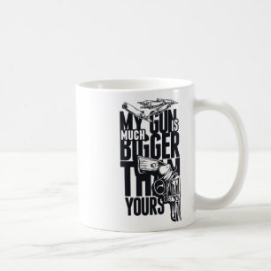 Größe ist kein Playful Gun Comparison Sticker Kaffeetasse