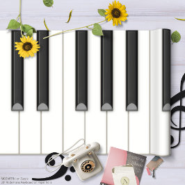 Große Klaviertastatur auf Papierrolle (beige) Geschenkpapier