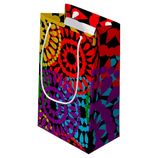 Große Kreise Kleine Geschenktüte (Rückseite Schrägansicht)