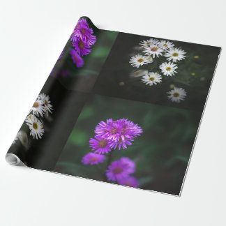 Große lila und weiße Blumen Garten Geschenkpapier