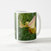 Große Lilien-Tasse Kaffeetasse (VorderseiteRechts)