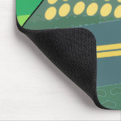 Große lustige Eier überqueren die Straße Mousepad (Ecke)
